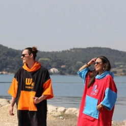 Poncho Howzit Bleu/rouge -Pagayer Soldes Magasin poncho howzit bleu rouge 6