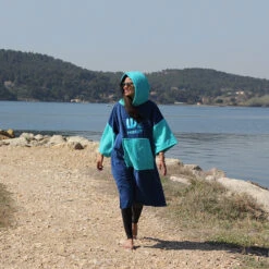 Poncho Howzit Bleu/vert TU -Pagayer Soldes Magasin poncho howzit bleu vert tu 8